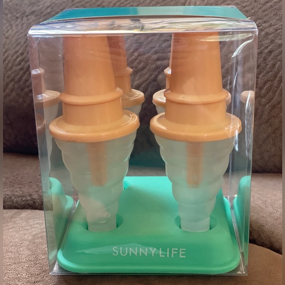 Ice Cream Popsicle Molds by SunnyLife Set of 4 - Picture 12 of 13